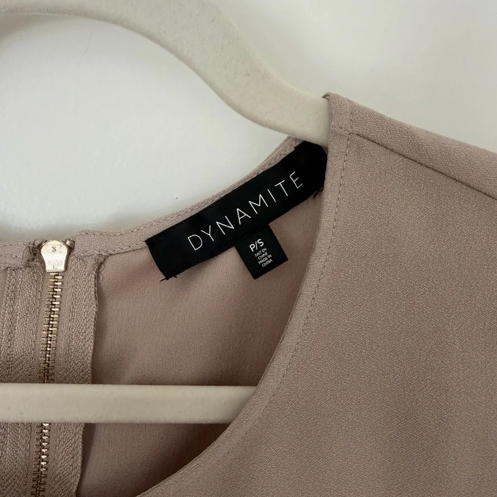Dynamite Short-Sleeve Mini Dress - Taupe - Picture 2 of 3